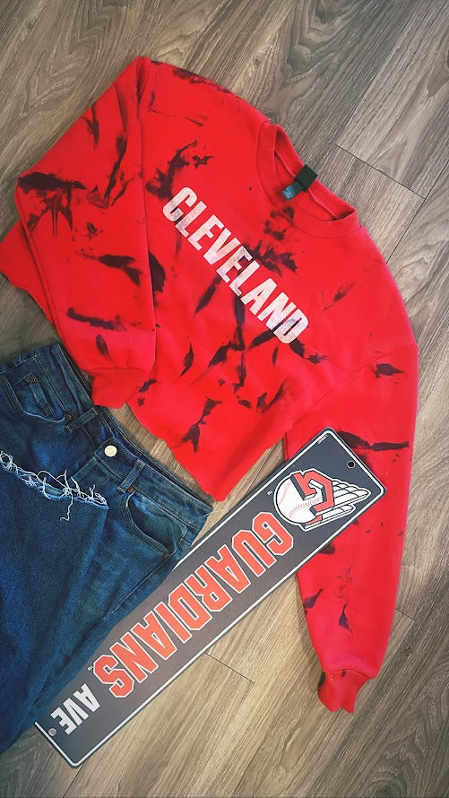 Cleveland Guardians crop sweatshirt