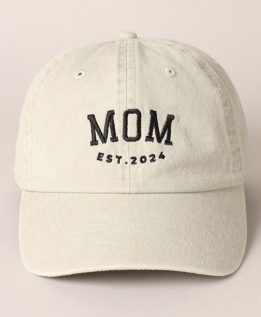 Mom EST. 2024 - Vintage wash hat