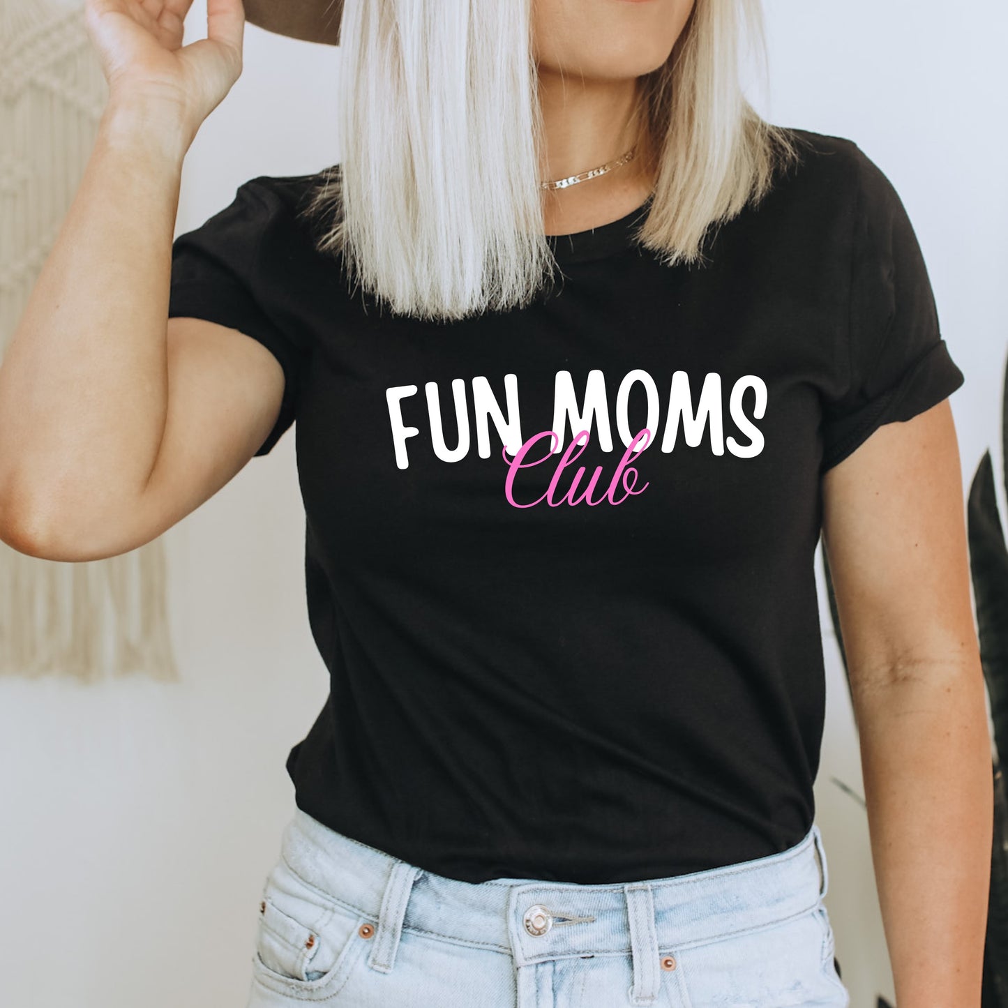 Fun Moms Club (Tee)